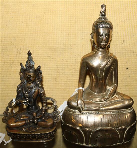 2 Indian buddah